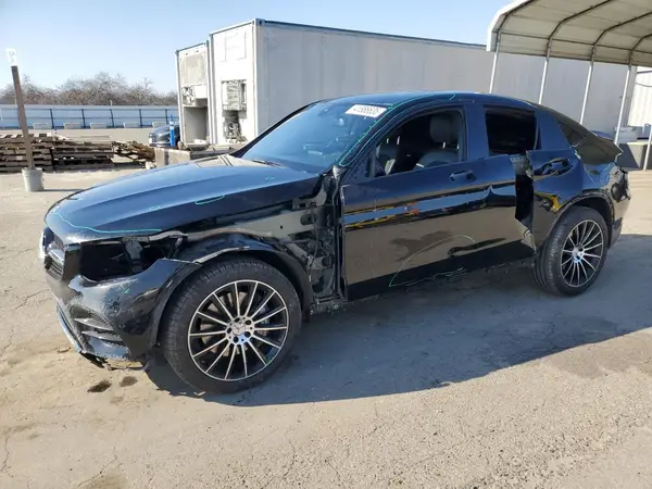WDC0J6EB3JF438062 2018 MERCEDES-BENZ GLC - Image 1