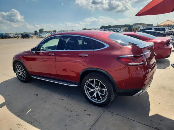 WDC0J8EB3LF672913 2020 MERCEDES-BENZ GLC - Image 2