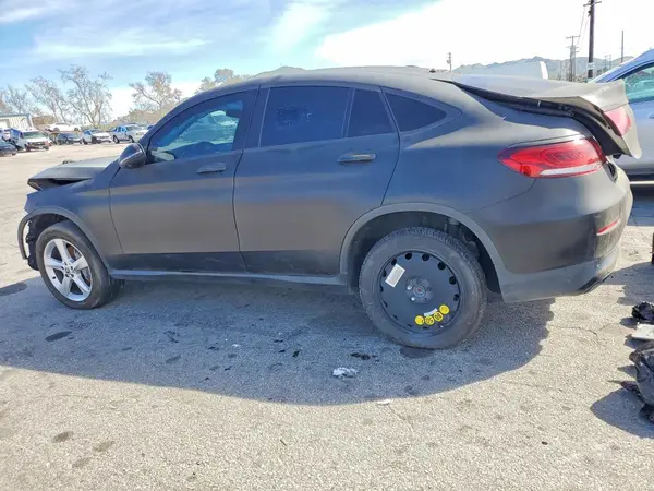 WDC0J8EB8LF714573 2020 MERCEDES-BENZ GLC - Image 2