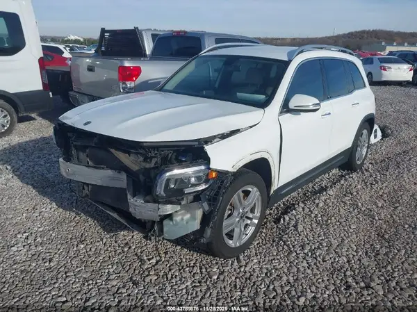 WDC4M4GB2LW001585 2020 MERCEDES-BENZ GLB - Image 2