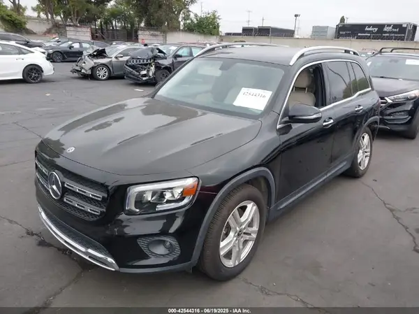WDC4M4GB8LW002580 2020 MERCEDES-BENZ GLB - Image 2