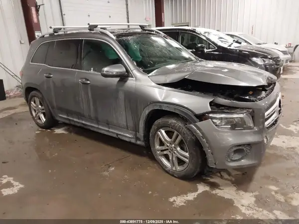 WDC4M4HB1LW002516 2020 MERCEDES-BENZ GLB - Image 1