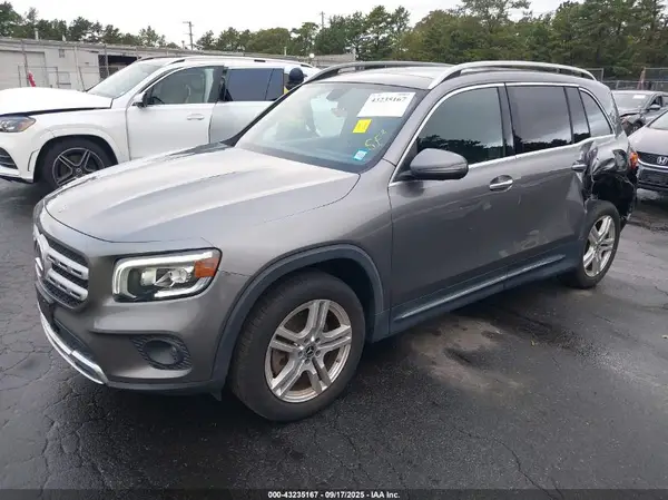 WDC4M4HB1LW004105 2020 MERCEDES-BENZ GLB - Image 2