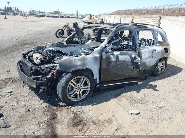 WDC4M4HB2LW007188 2020 MERCEDES-BENZ GLB - Image 2