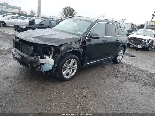 WDC4M4HB3LW010763 2020 MERCEDES-BENZ GLB - Image 2
