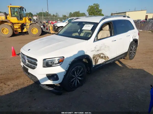 WDC4M4HB7LW007400 2020 MERCEDES-BENZ GLB - Image 2