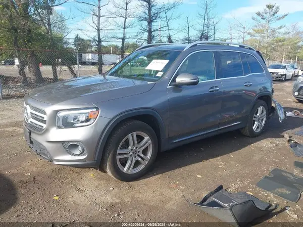 WDC4M4HB8LW006806 2020 MERCEDES-BENZ GLB - Image 2