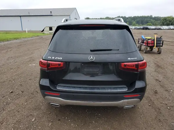 2020 MERCEDES-BENZ GLB auction photo 6