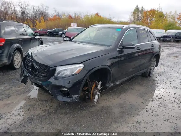 WDCOG4KB5GF114255 2016 MERCEDES-BENZ GLC - Image 2
