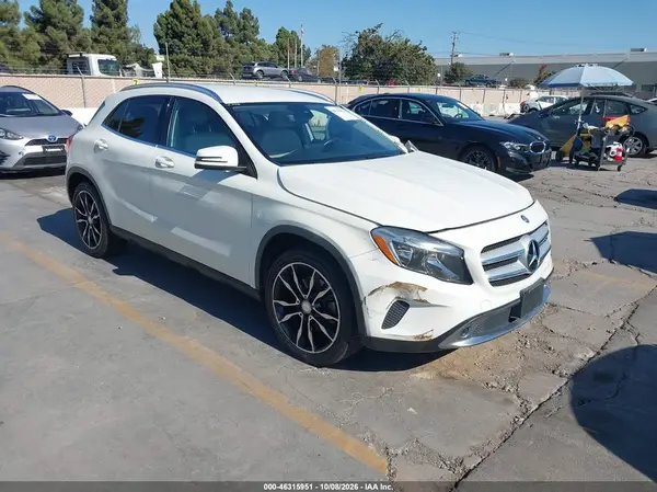 WDCTG4EB0GJ242988 2016 MERCEDES-BENZ GLA-KLASSE - Image 1