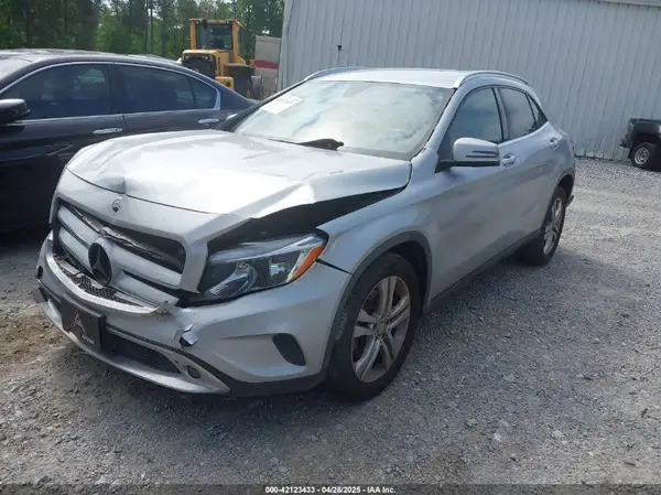 WDCTG4EB0GJ262335 2016 MERCEDES-BENZ GLA-KLASSE - Image 2