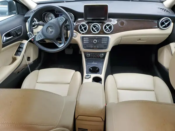 WDCTG4EB0HJ306576 2017 MERCEDES-BENZ GLA-KLASSE - Image 8