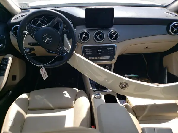 WDCTG4EB0JJ401452 2018 MERCEDES-BENZ GLA-KLASSE - Image 8