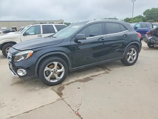 WDCTG4EB0JJ455317 2018 MERCEDES-BENZ GLA-KLASSE - Image 1