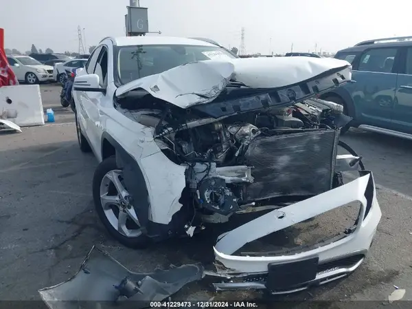 WDCTG4EB0KJ552289 2019 MERCEDES-BENZ GLA-KLASSE - Image 1