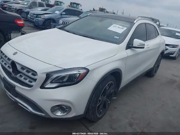 WDCTG4EB0KU000628 2019 MERCEDES-BENZ GLA-KLASSE - Image 2