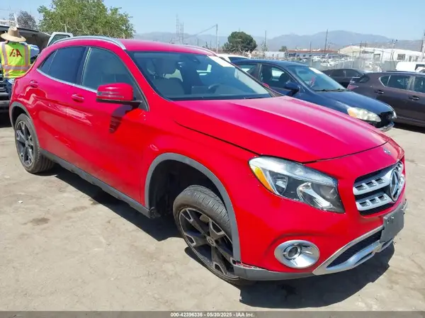 WDCTG4EB0KU001424 2019 MERCEDES-BENZ GLA-KLASSE - Image 1