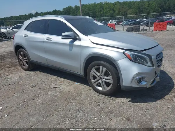 WDCTG4EB0KU011869 2019 MERCEDES-BENZ GLA-KLASSE - Image 1
