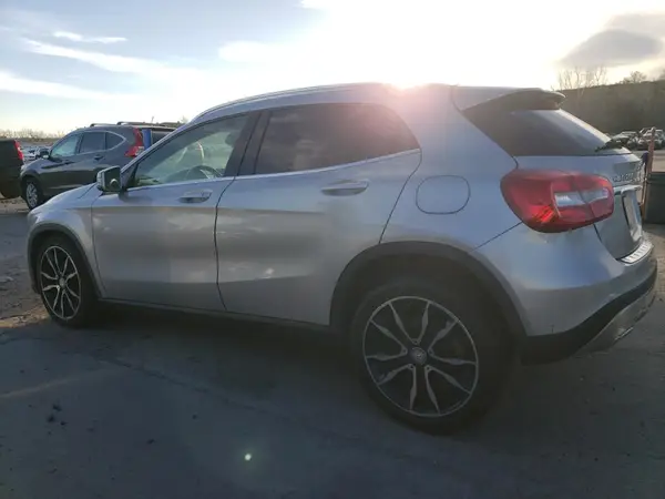 WDCTG4EB1GJ245236 2016 MERCEDES-BENZ GLA-KLASSE - Image 2