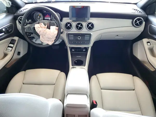 WDCTG4EB1GJ246158 2016 MERCEDES-BENZ GLA-KLASSE - Image 8