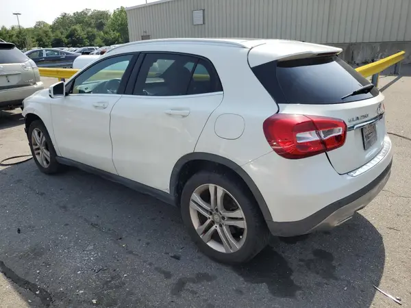 WDCTG4EB1HJ321586 2017 MERCEDES-BENZ GLA-KLASSE - Image 2