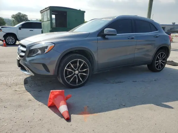 WDCTG4EB1HJ352191 2017 MERCEDES-BENZ GLA-KLASSE - Image 1