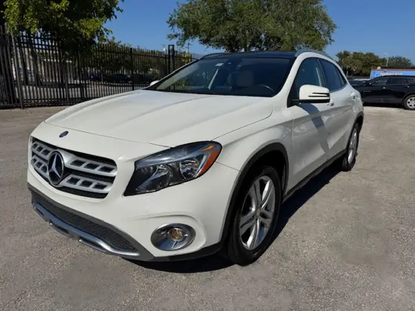 WDCTG4EB1JJ368218 2018 MERCEDES-BENZ GLA-KLASSE - Image 1