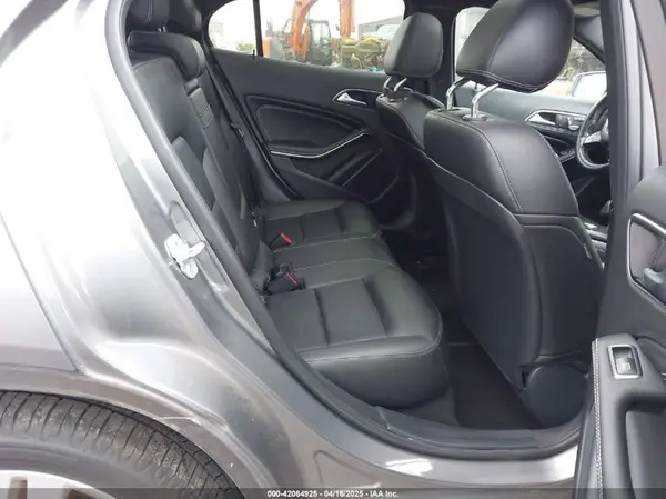 WDCTG4EB1JJ394432 2018 MERCEDES-BENZ GLA-KLASSE - Image 8