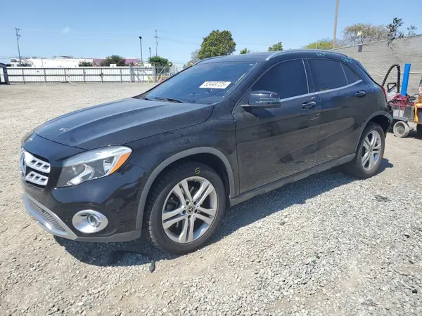 WDCTG4EB1JJ463796 2018 MERCEDES-BENZ GLA-KLASSE - Image 1