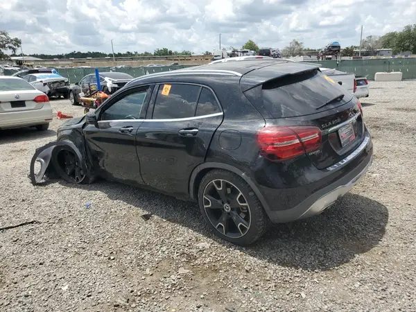 WDCTG4EB1JJ486284 2018 MERCEDES-BENZ GLA-KLASSE - Image 2