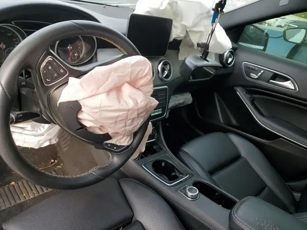 WDCTG4EB1JJ487094 2018 MERCEDES-BENZ GLA-KLASSE - Image 8