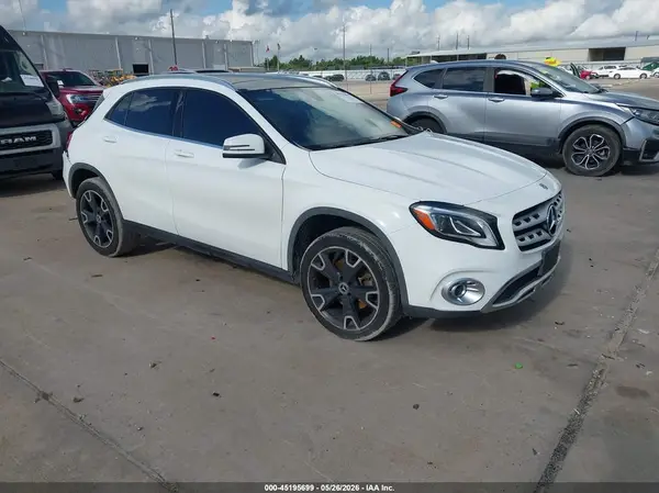 WDCTG4EB1JJ517694 2018 MERCEDES-BENZ GLA-KLASSE - Image 1