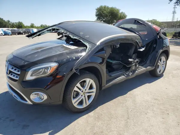WDCTG4EB1KJ577136 2019 MERCEDES-BENZ GLA-KLASSE - Image 1