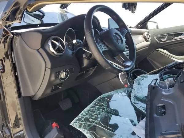 WDCTG4EB1KJ577136 2019 MERCEDES-BENZ GLA-KLASSE - Image 8
