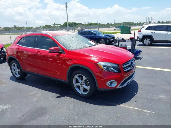 WDCTG4EB1KU016028 2019 MERCEDES-BENZ GLA-KLASSE - Image 1