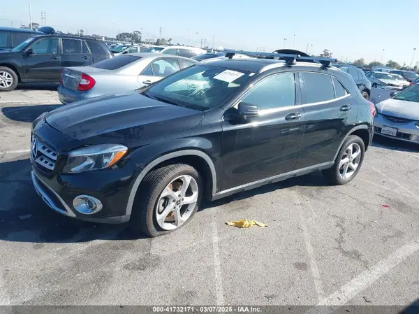 WDCTG4EB1KU017292 2019 MERCEDES-BENZ GLA-KLASSE - Image 2