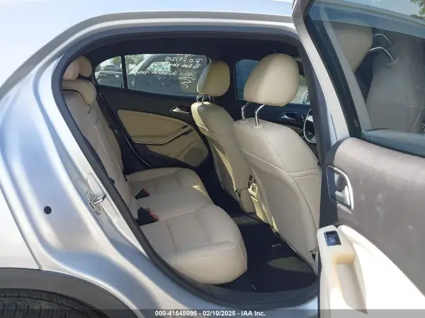 WDCTG4EB1LU028729 2020 MERCEDES-BENZ GLA-KLASSE - Image 8