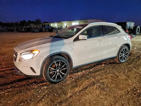 WDCTG4EB2GJ236531 2016 MERCEDES-BENZ GLA-KLASSE - Image 1