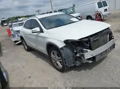 WDCTG4EB2HJ286718 2017 MERCEDES-BENZ GLA-KLASSE