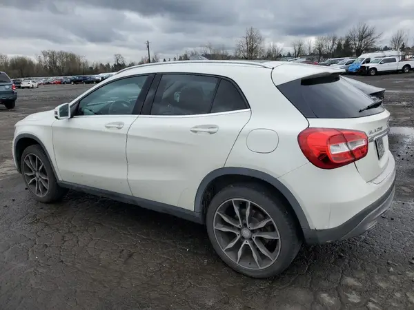WDCTG4EB2HJ303386 2017 MERCEDES-BENZ GLA-KLASSE - Image 2