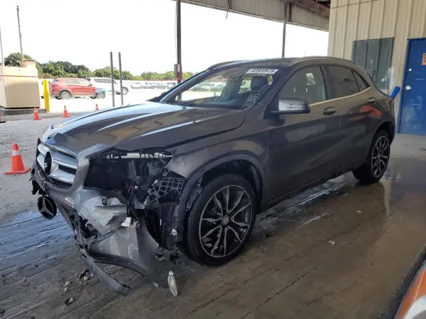 WDCTG4EB2HJ307129 2017 MERCEDES-BENZ GLA-KLASSE - Image 1