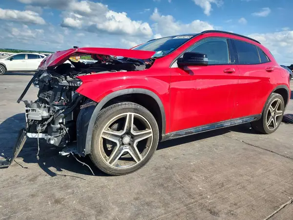 WDCTG4EB2HJ331897 2017 MERCEDES-BENZ GLA-KLASSE - Image 1
