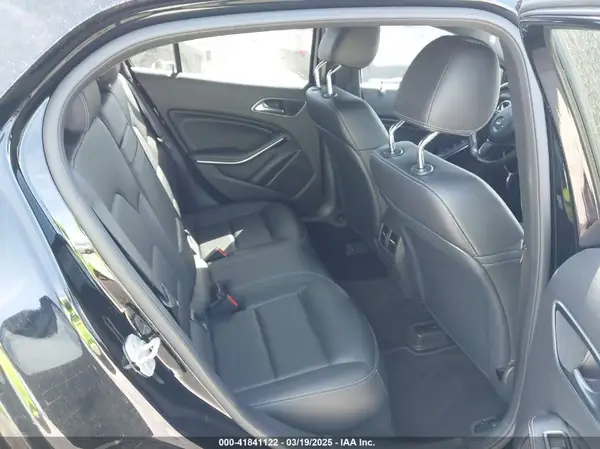 WDCTG4EB2JJ392706 2018 MERCEDES-BENZ GLA-KLASSE - Image 8