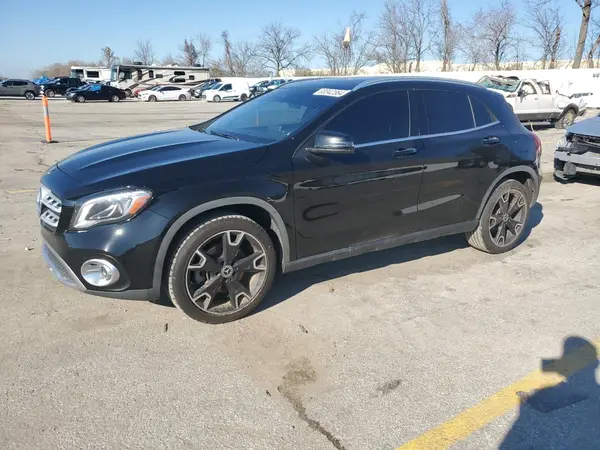 WDCTG4EB2JJ456954 2018 MERCEDES-BENZ GLA-KLASSE - Image 1
