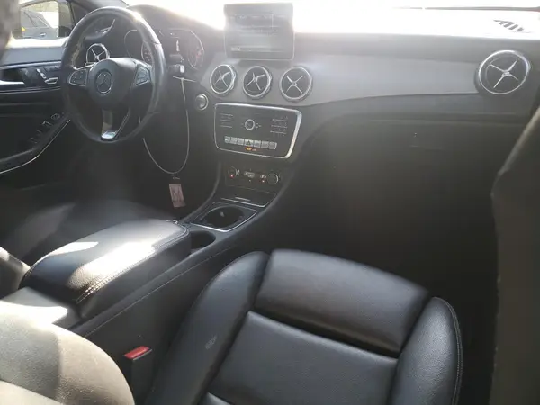 WDCTG4EB2JJ456954 2018 MERCEDES-BENZ GLA-KLASSE - Image 8
