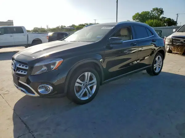 WDCTG4EB2JJ494278 2018 MERCEDES-BENZ GLA-KLASSE - Image 1