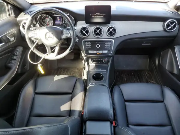 WDCTG4EB2KJ565349 2019 MERCEDES-BENZ GLA-KLASSE - Image 8