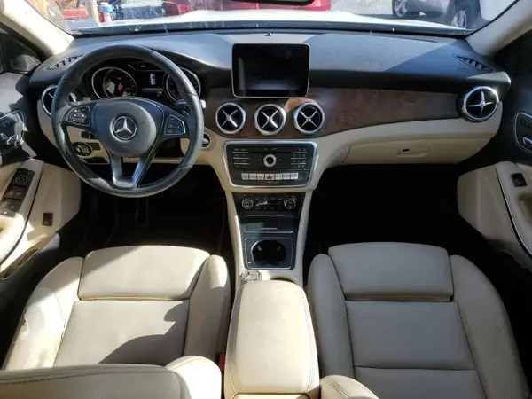 WDCTG4EB2KU002025 2019 MERCEDES-BENZ GLA-KLASSE - Image 8