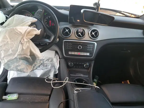 WDCTG4EB2KU014188 2019 MERCEDES-BENZ GLA-KLASSE - Image 8