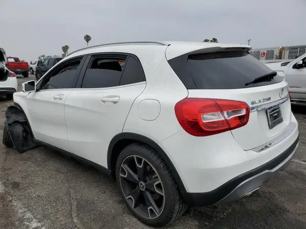 WDCTG4EB2LU028349 2020 MERCEDES-BENZ GLA-KLASSE - Image 2